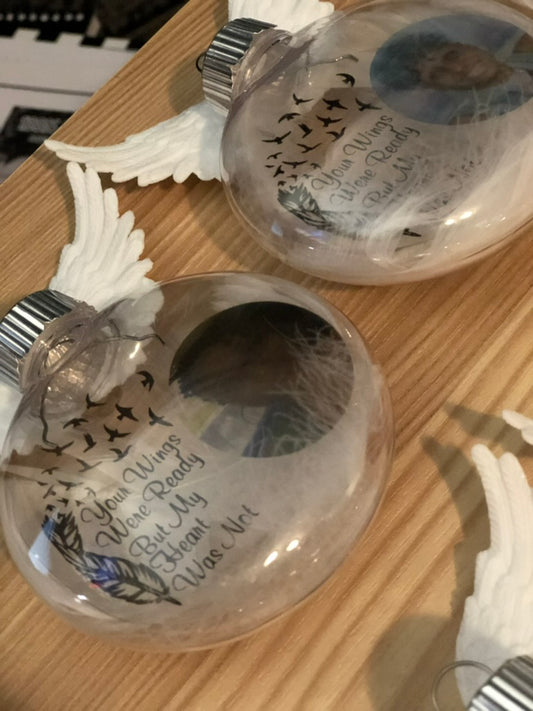 Memorial Floating Ornament with wings (3in)
